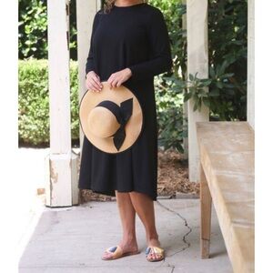 Dainty Jewells Black dress